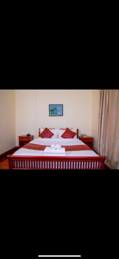 Phongsavath Boutique Hotel Vientiane Exteriör bild
