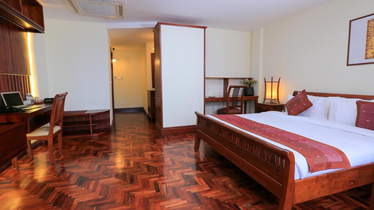 Phongsavath Boutique Hotel Vientiane Exteriör bild